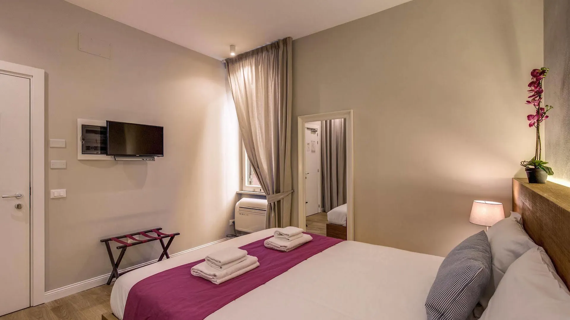 The Spanish Suite Piazza di Spagna Roma Bed & Breakfast