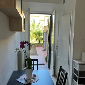 https://appartamenti-santandrea.it-tuscanyhotel.com
