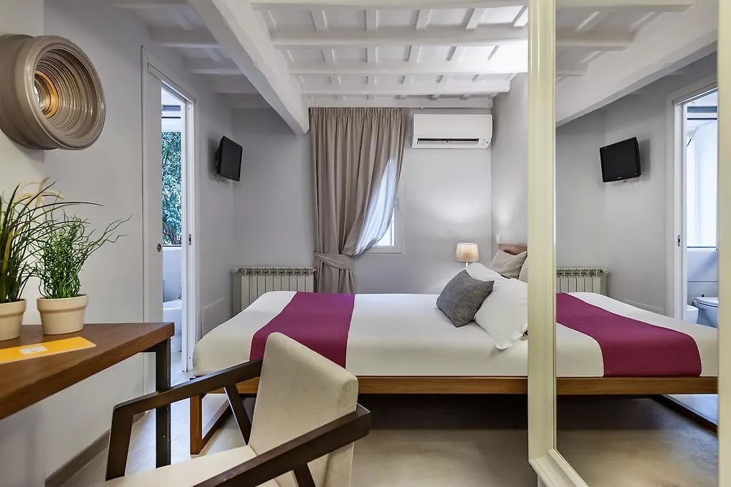 רומא The Spanish Suite Piazza Di Spagna 2*,  איטליה