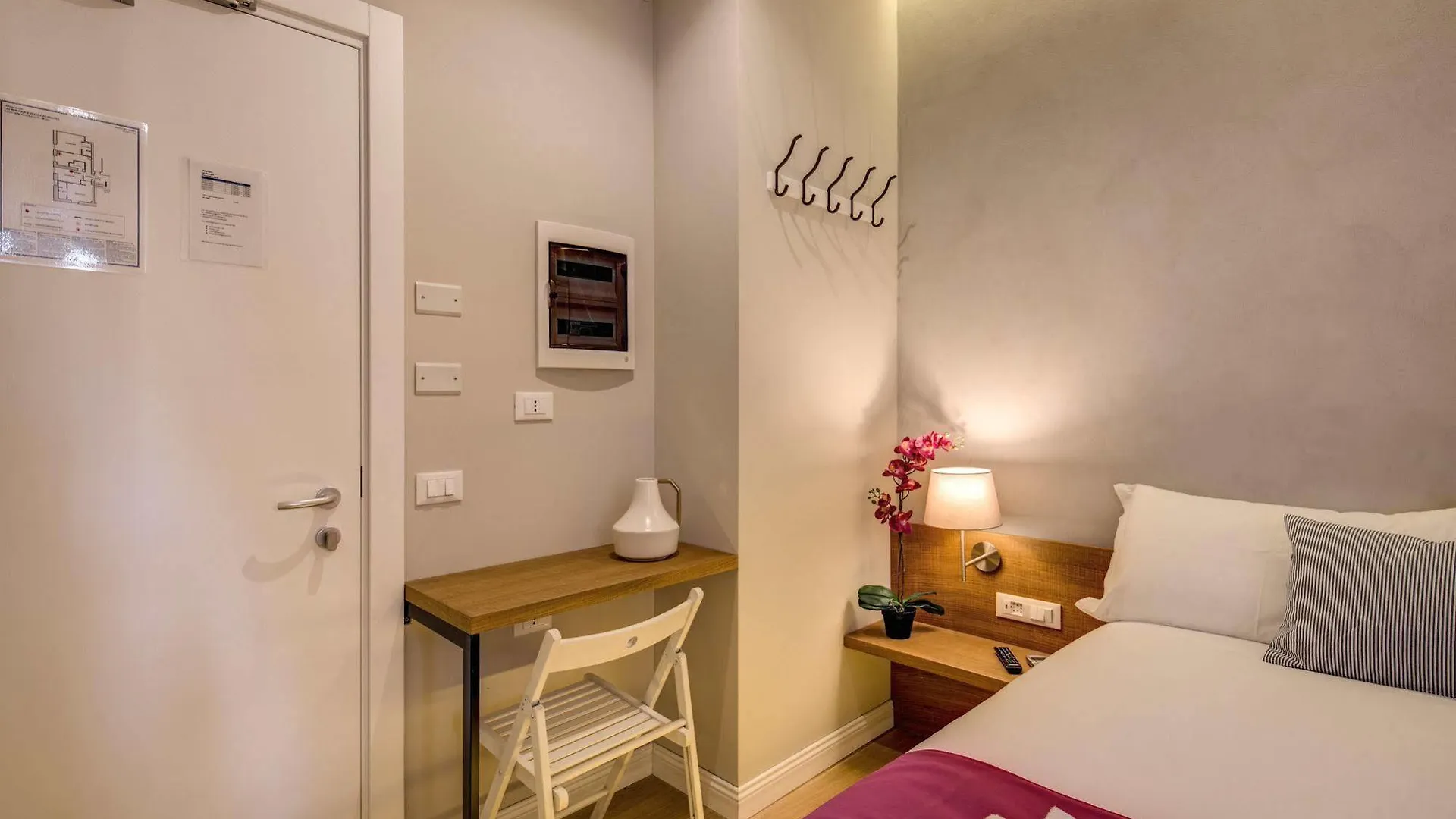רומא The Spanish Suite Piazza Di Spagna 2*,